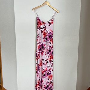 White House Black Market Maxi Dress M